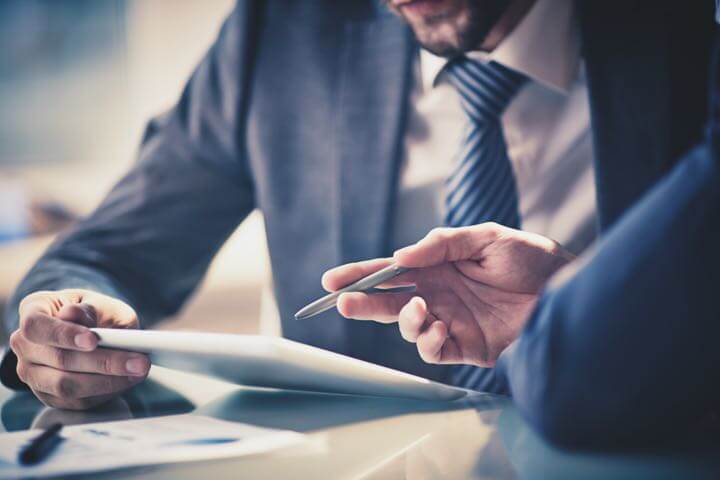 Rotating Senior Analysts achieved “stretch targets” as Investment Promotion Officer